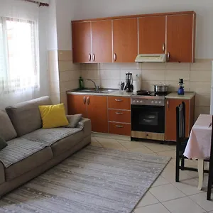 https://bledis-cozy-apartment-2-in-new-blvd.albaniahotels.org